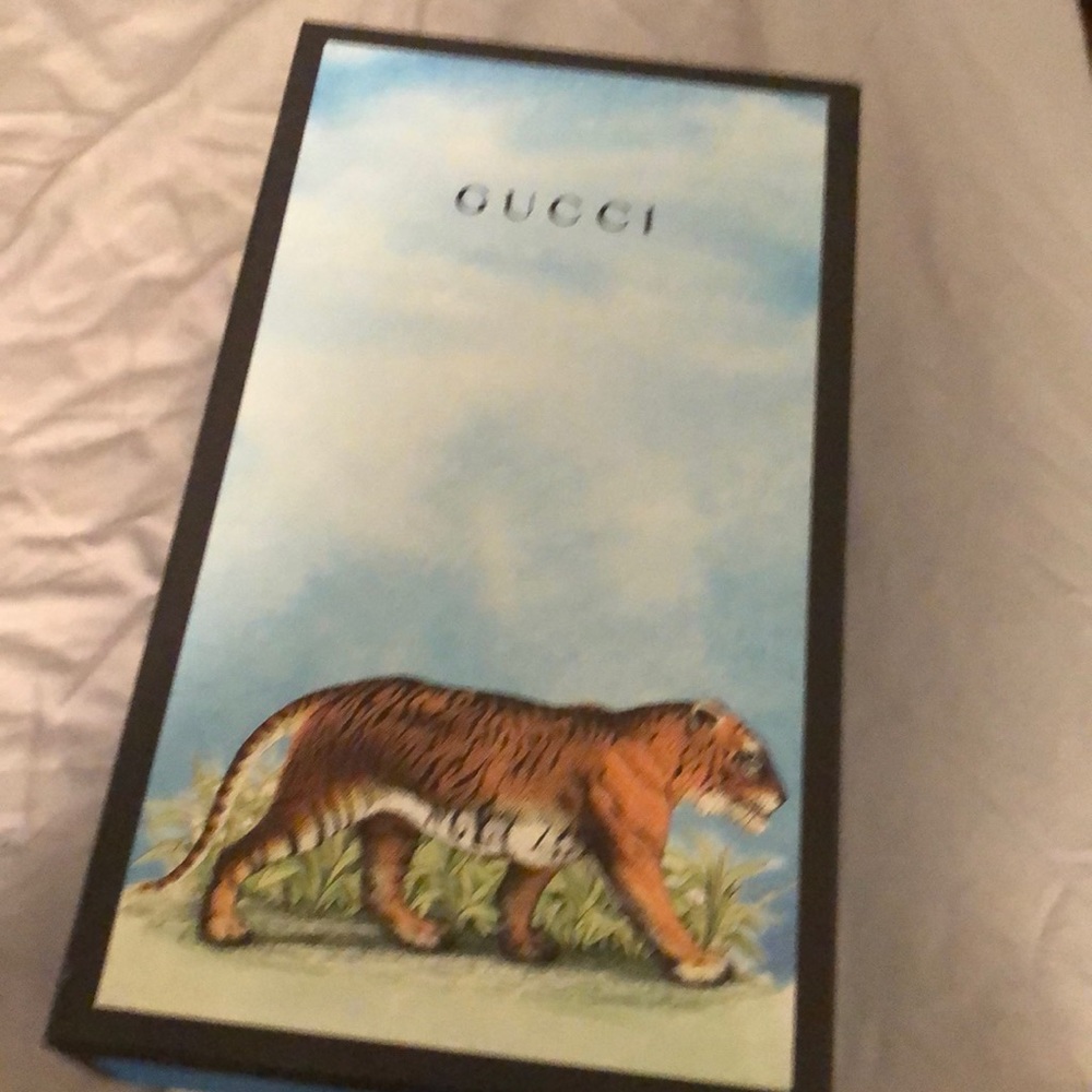 Gucci slides size 11